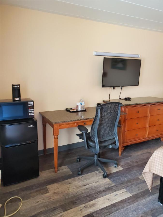 Budget Inn Of Bay City Bagian luar foto