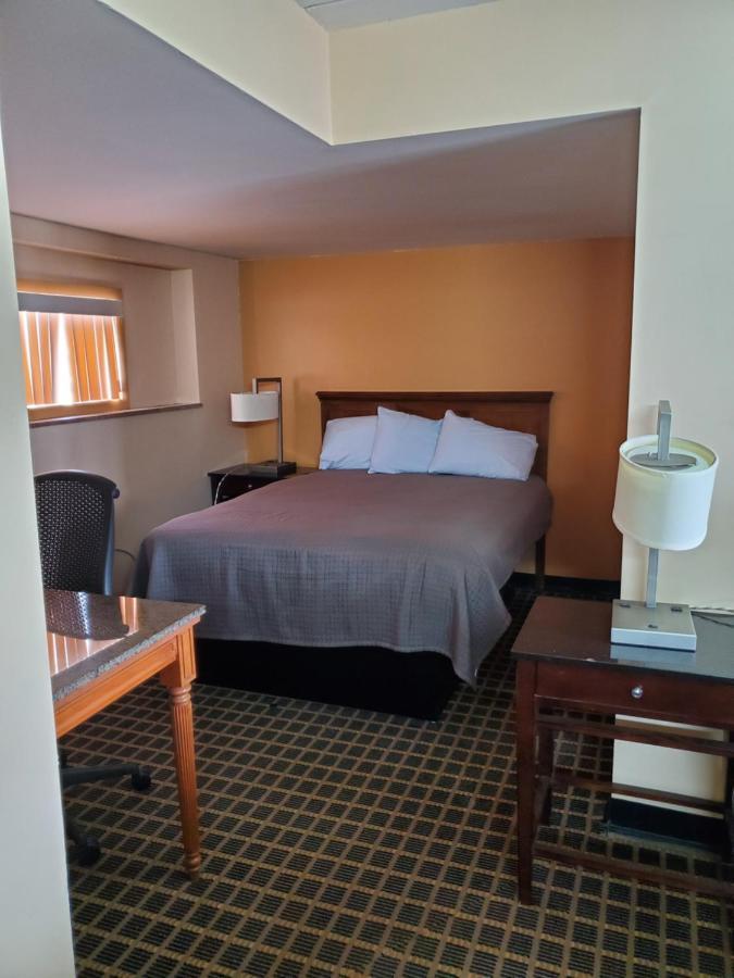 Budget Inn Of Bay City Bagian luar foto